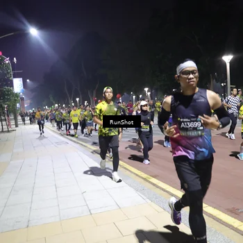 Runner Photo 6523860