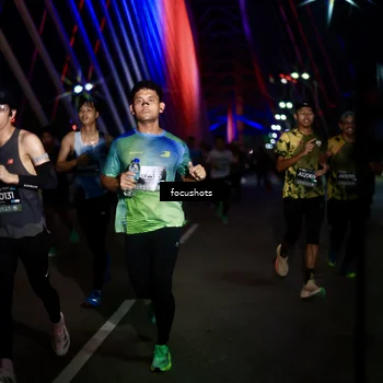 Runner Photo 6523898