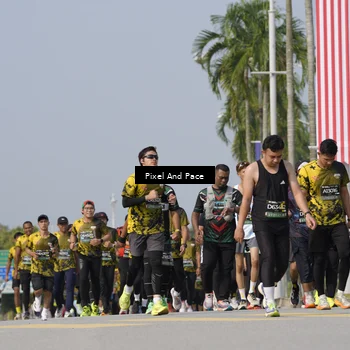 Runner Photo 6523966