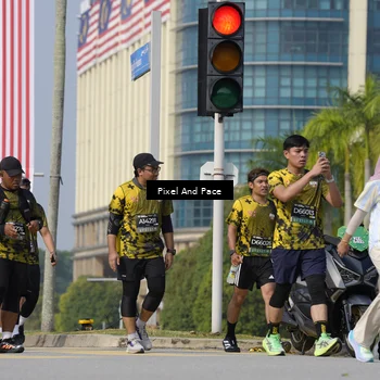 Runner Photo 6523978