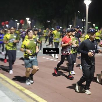 Runner Photo 6524013