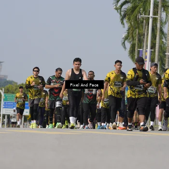 Runner Photo 6524021