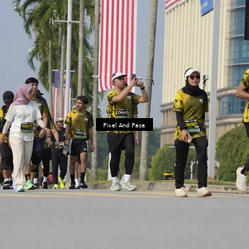 Runner Photo 6524051