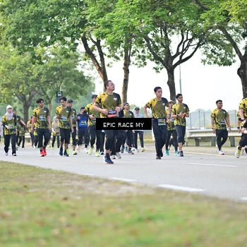 Runner Photo 6524070
