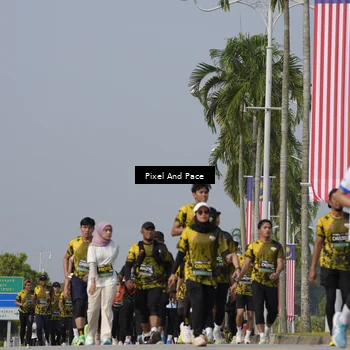 Runner Photo 6524077