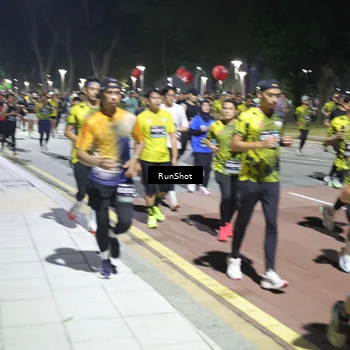 Runner Photo 6524098