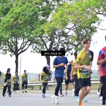 Runner Photo 6524105