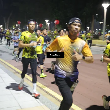 Runner Photo 6524152