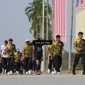 Runner Photo 6524154