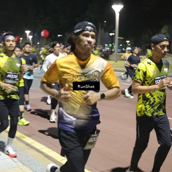 Runner Photo 6524164