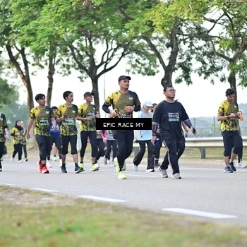 Runner Photo 6524173