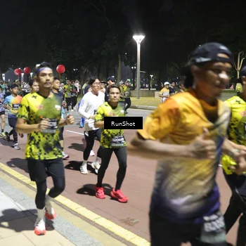 Runner Photo 6524180
