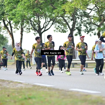 Runner Photo 6524199