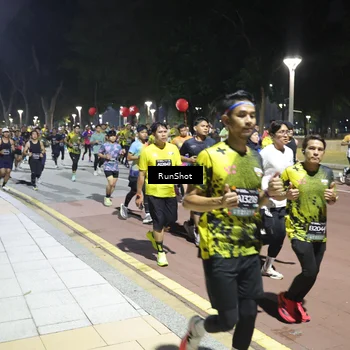 Runner Photo 6524205