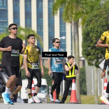 Runner Photo 6524214