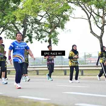 Runner Photo 6524224