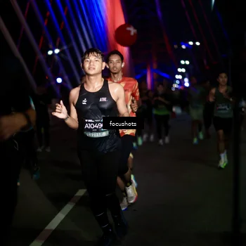 Runner Photo 6524246