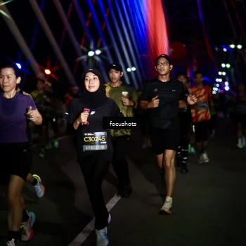 Runner Photo 6524263