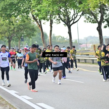 Runner Photo 6524290