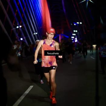 Runner Photo 6524316