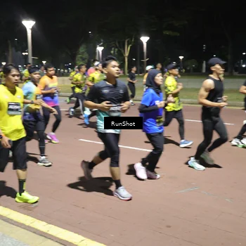 Runner Photo 6524332