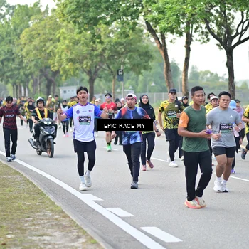 Runner Photo 6524334