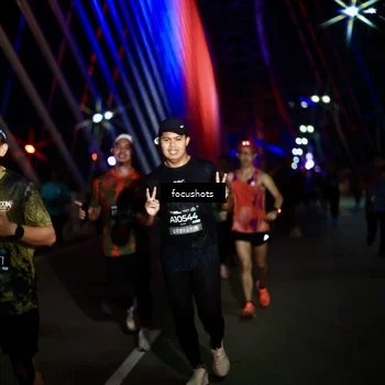 Runner Photo 6524354