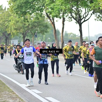 Runner Photo 6524358