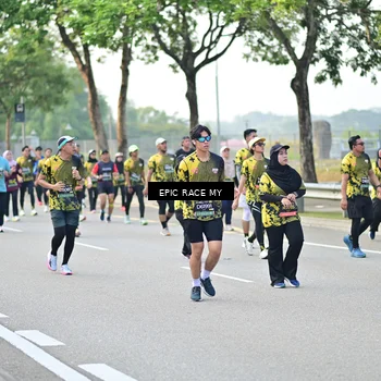 Runner Photo 6524362
