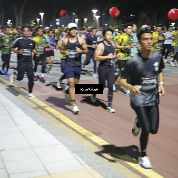 Runner Photo 6524375