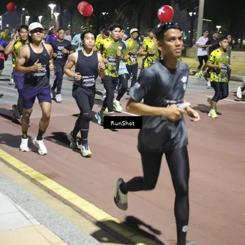 Runner Photo 6524385