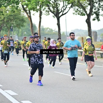 Runner Photo 6524414