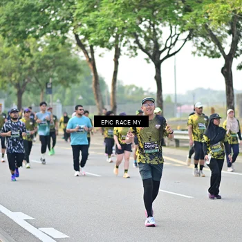 Runner Photo 6524418