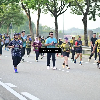 Runner Photo 6524449