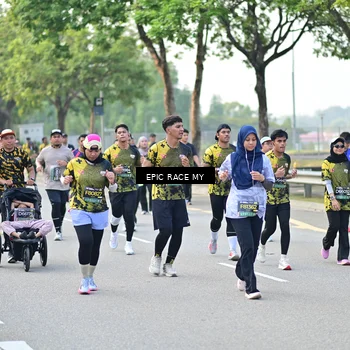 Runner Photo 6524483