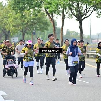 Runner Photo 6524502