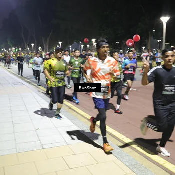Runner Photo 6524510