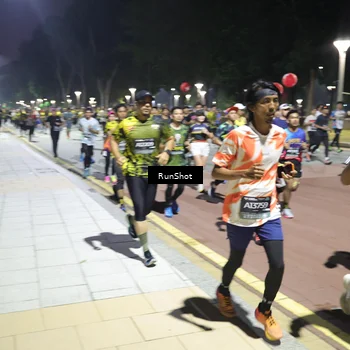 Runner Photo 6524516