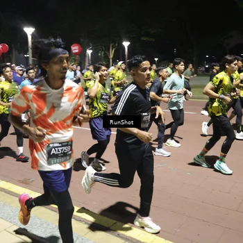 Runner Photo 6524528