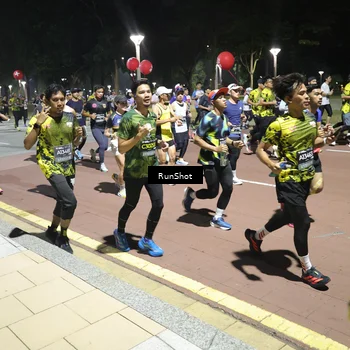 Runner Photo 6524584