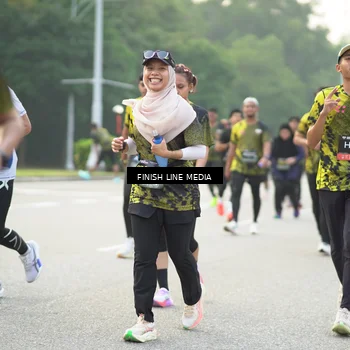 Runner Photo 6524595