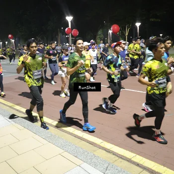 Runner Photo 6524605