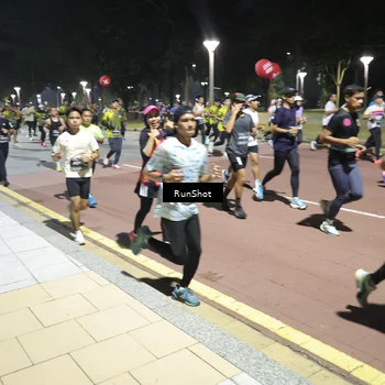 Runner Photo 6524655