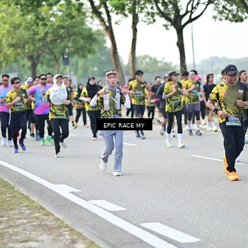 Runner Photo 6524692