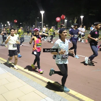Runner Photo 6524699