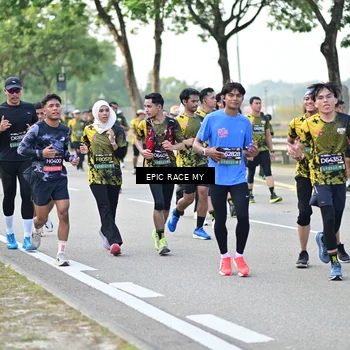 Runner Photo 6524720