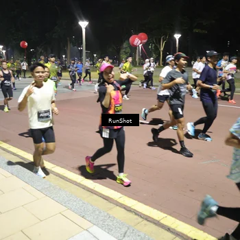 Runner Photo 6524727