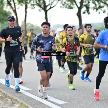 Runner Photo 6524734