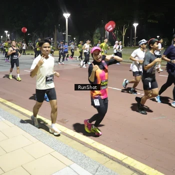 Runner Photo 6524735