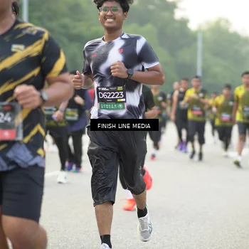 Runner Photo 6524744